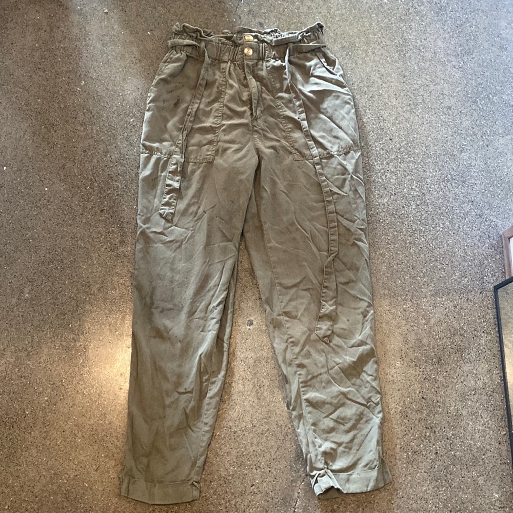 Thread and supply green dress pants